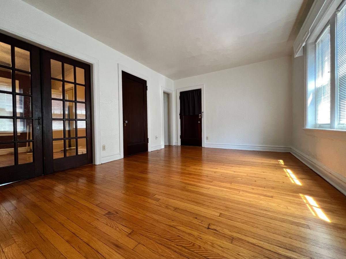 Apartment for rent at 4155-63 Magnolia Ave, Saint Louis, MO 63110