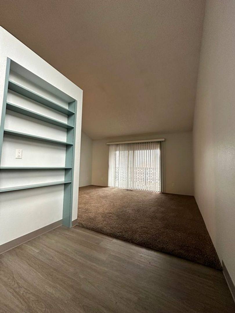 Townhouse for rent at 762 W Oregon Ave, Klamath Falls, OR 97601