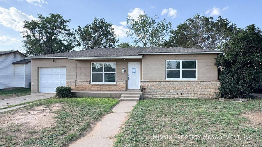 House for rent at 1914 39th St #1 Fs, Lubbock, TX 79412