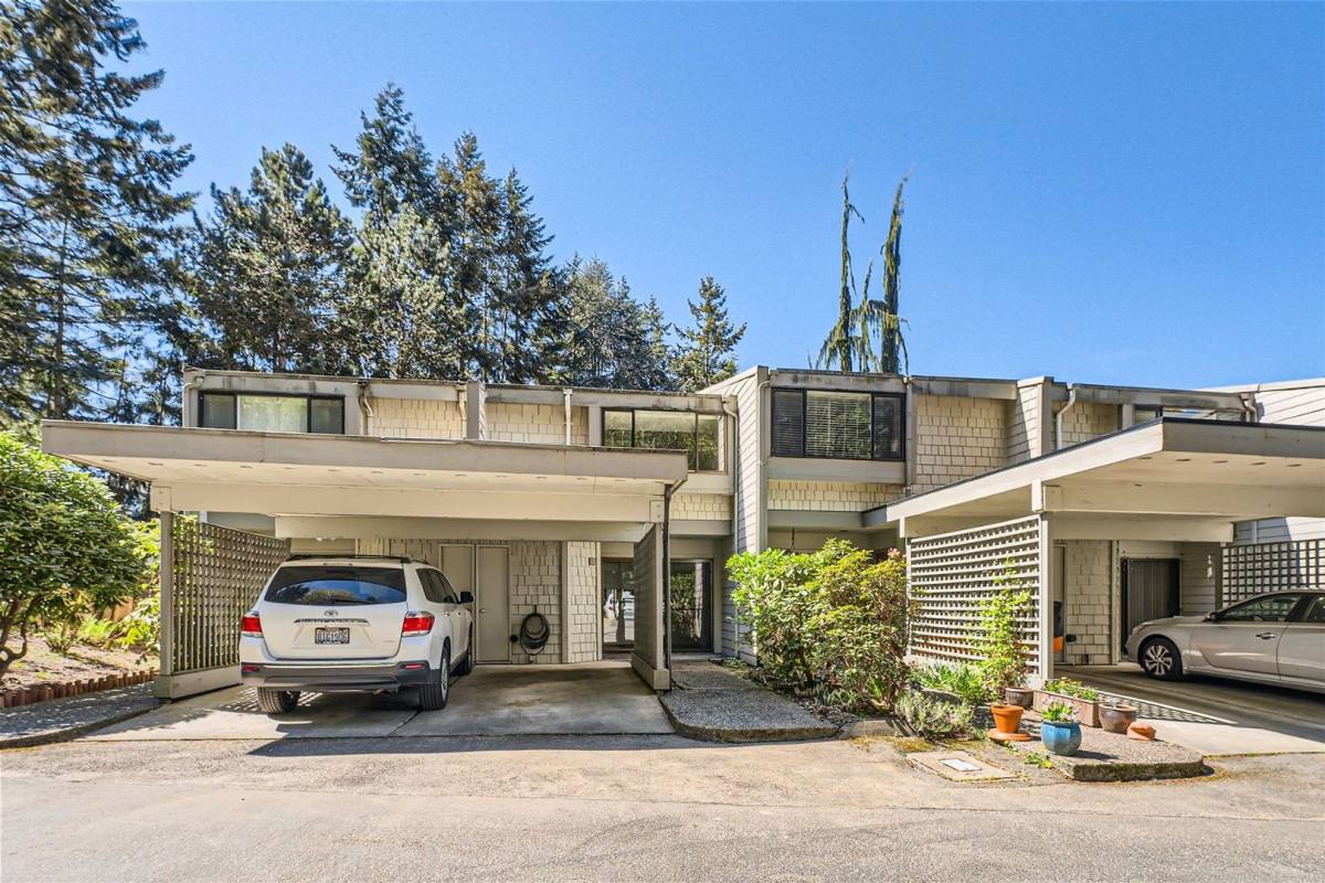 Townhouse for rent at 22717 Lakeview Dr #A2, Mountlake Terrace, WA 98043