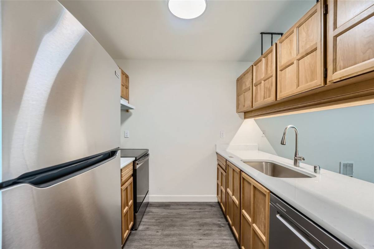 Townhouse for rent at 22717 Lakeview Dr #A2, Mountlake Terrace, WA 98043
