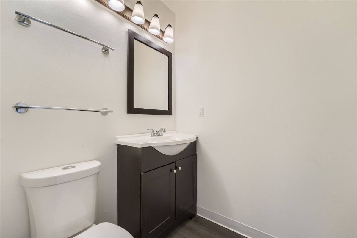 Townhouse for rent at 22717 Lakeview Dr #A2, Mountlake Terrace, WA 98043