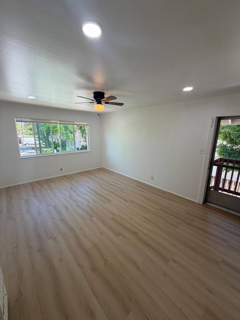 Apartment for rent at 831 Opal Dr, San Jose, CA 95117