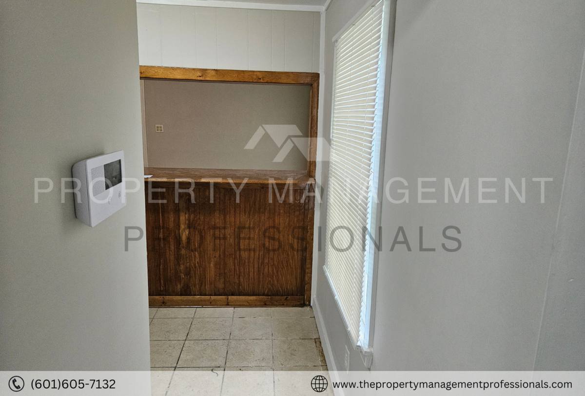 House for rent at 140 Neatherwood Dr, Jackson, MS 39212
