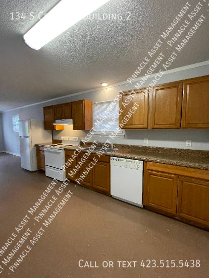 Apartment for rent at 134 S Cedar Lane Building #2, Fort Oglethorpe, GA 30742