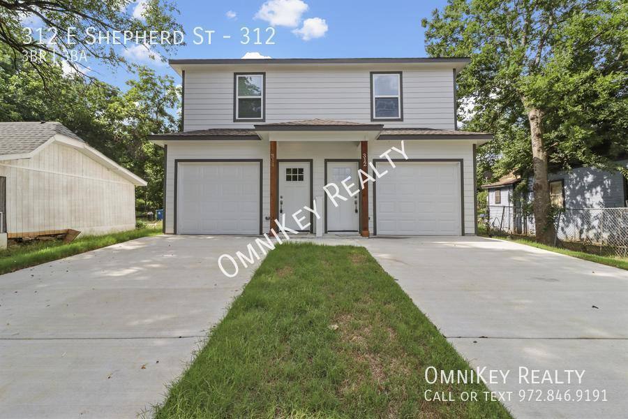 Apartment for rent at 312 E Shepherd St #312, Denison, TX 75021