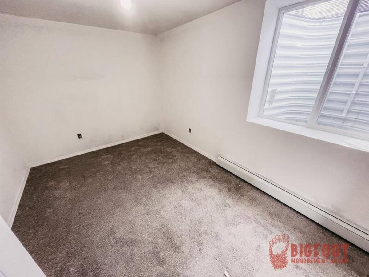 Apartment for rent at 665 Logan St, Helena, MT 59601