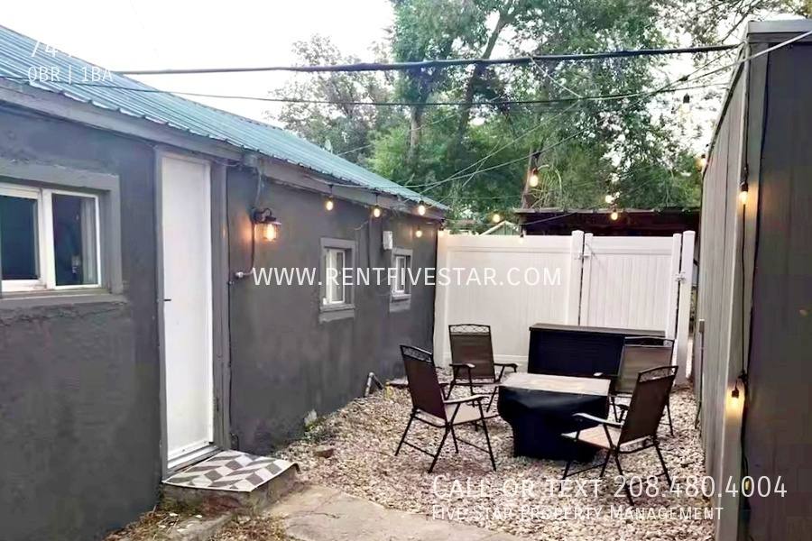 House for rent at 744 1 2 N 11th Ave, Pocatello, ID 83201