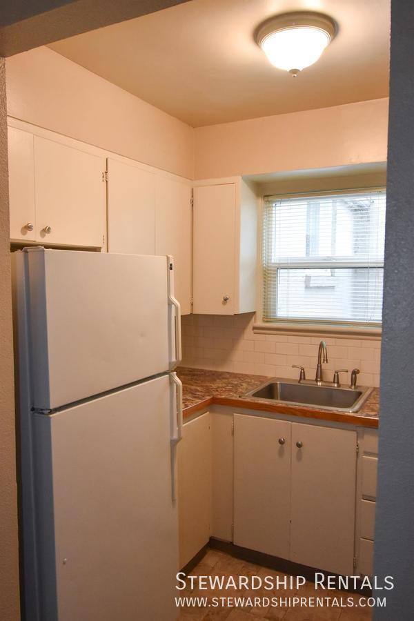 Apartment for rent at 48177 Lauren Dr #4, Oakridge, OR 97463