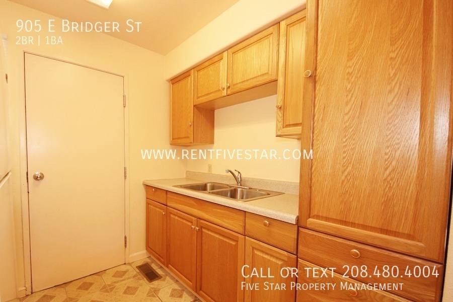 Apartment for rent at 905 E Bridger St, Pocatello, ID 83201