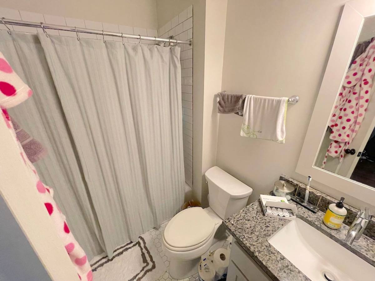 Apartment for rent at 612 E Henry St, Savannah, GA 31401