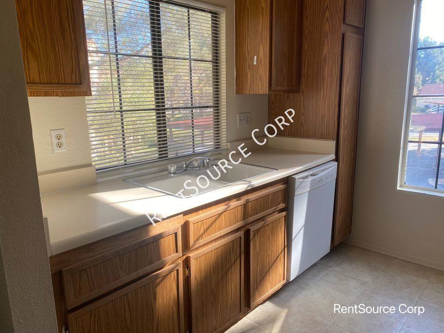 Condo for rent at 2554 Olive Dr #18, Palmdale, CA 93550