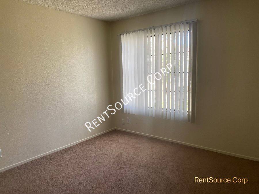 Condo for rent at 2554 Olive Dr #18, Palmdale, CA 93550