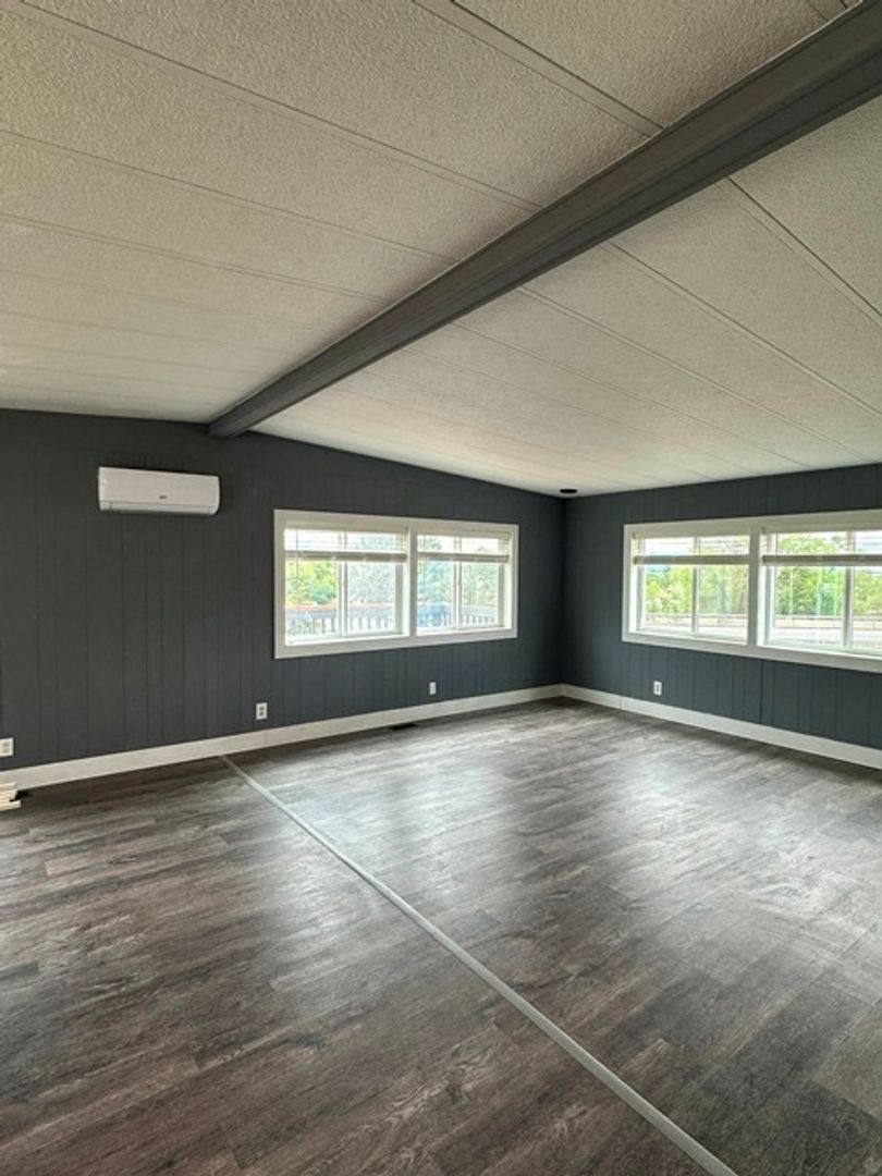 House for rent at 1616 Frontage Rd, Klamath Falls, OR 97601
