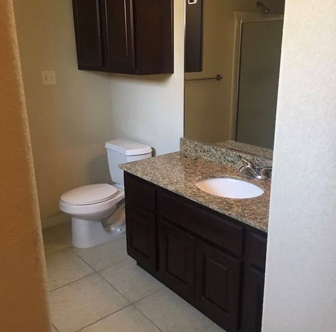 Apartment for rent at 2498 Horse Shoe Dr, College Station, TX 77845