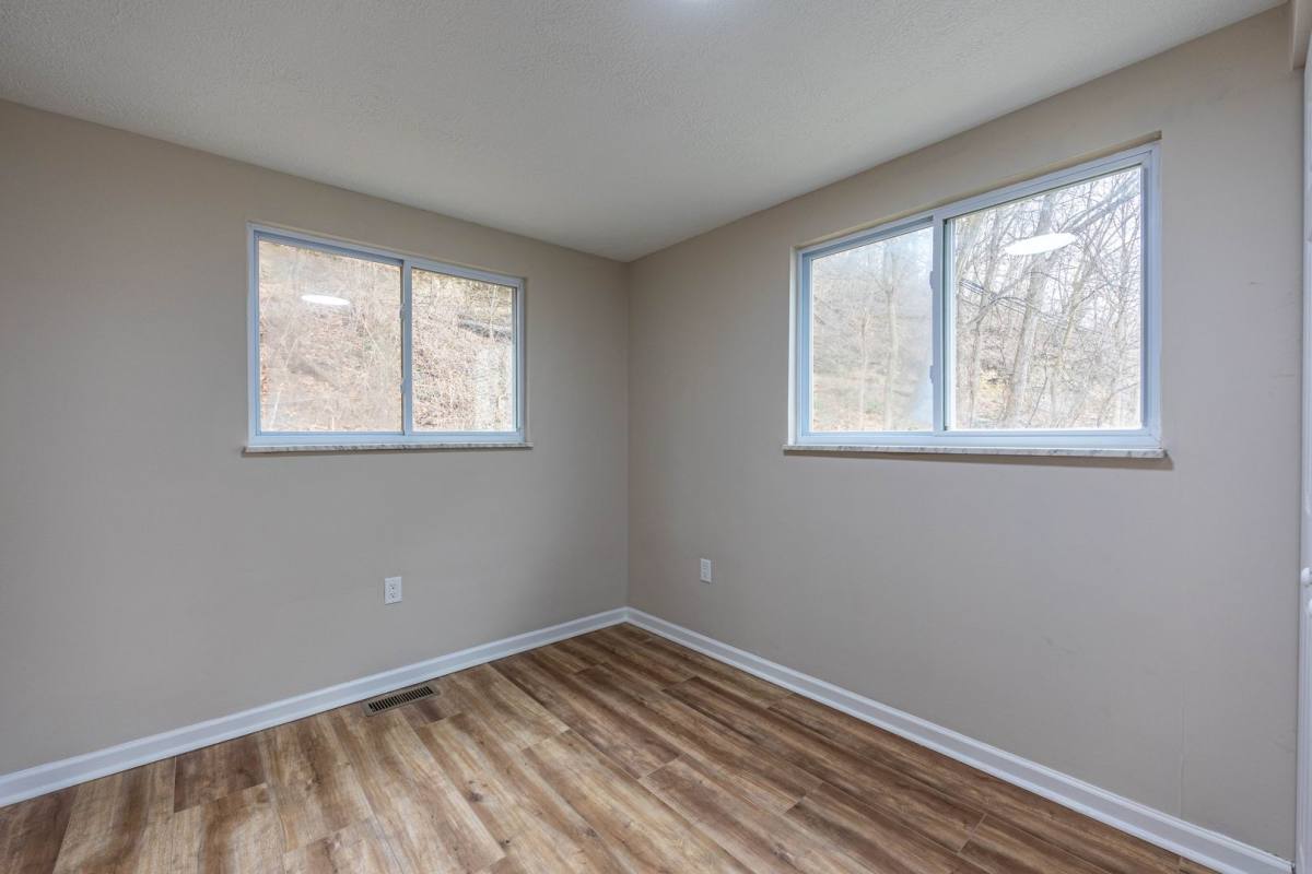 House for rent at 106 Blythe Rd, Morgan, PA 15064