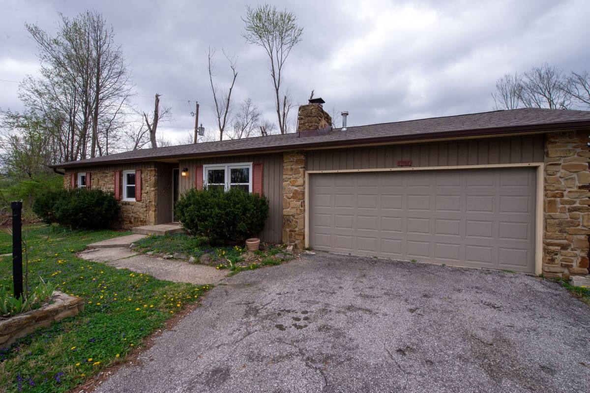 Apartment for rent at 4621-4655 S Acorn Dr, Bloomington, IN 47403