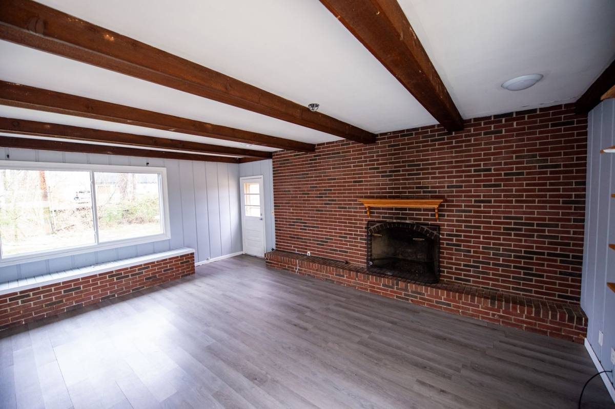 Apartment for rent at 4621-4655 S Acorn Dr, Bloomington, IN 47403