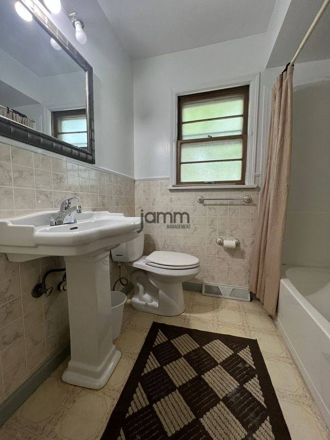 Apartment for rent at 26200 Lakeshore Blvd #2, Euclid, OH 44132