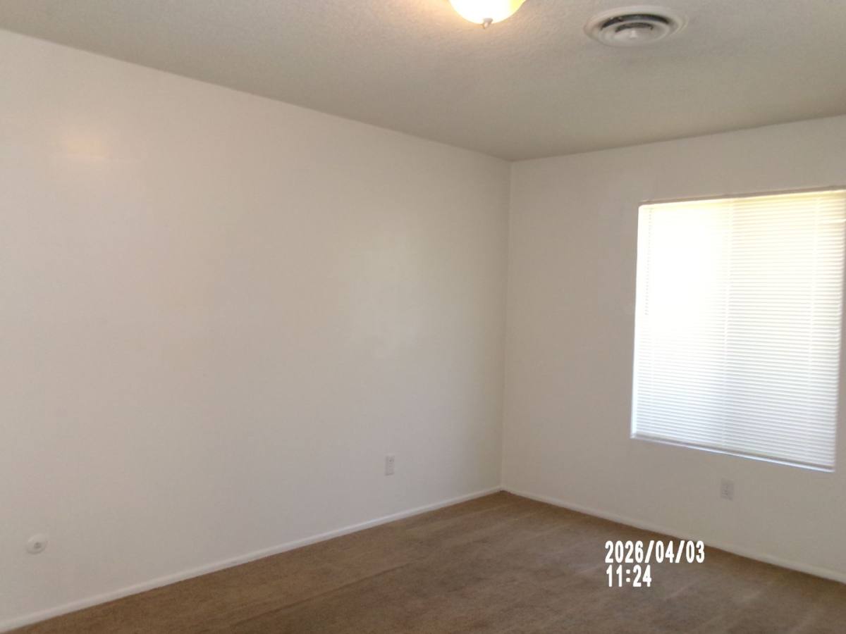 Apartment for rent at 3404 Ashe Rd, Bakersfield, CA 93309