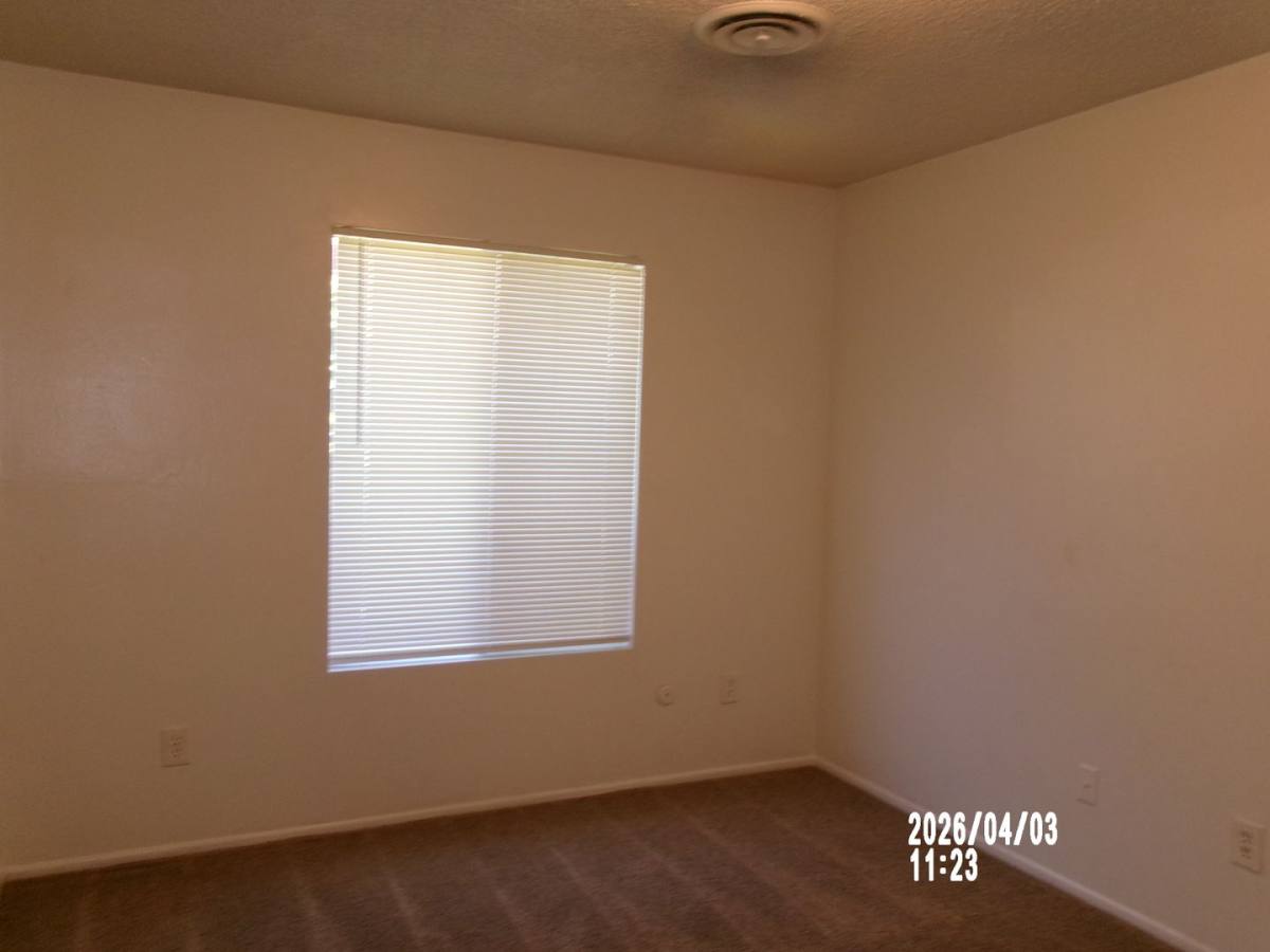 Apartment for rent at 3404 Ashe Rd, Bakersfield, CA 93309