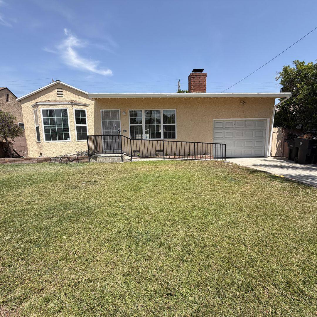 Apartment for rent at 1104 N Frederic St, Burbank, CA 91505