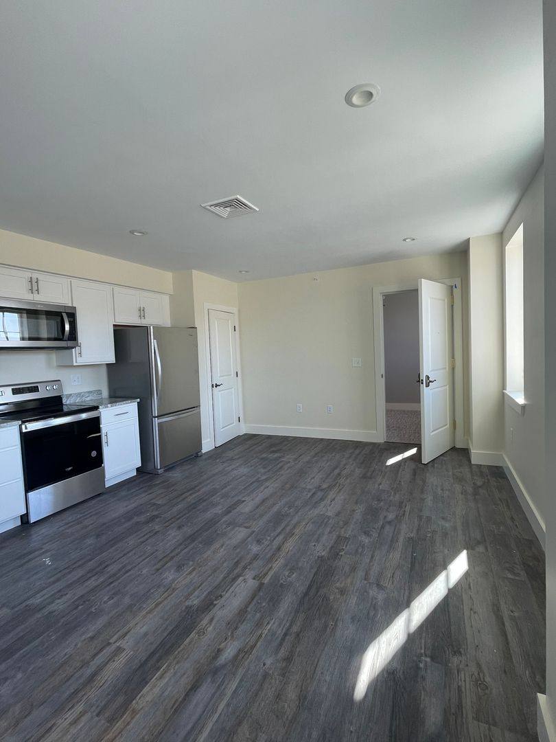 Apartment for rent at 8 Main St, Berwick, ME 03901