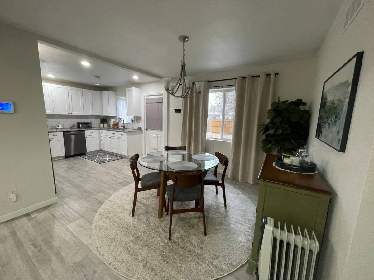 House for rent at 901 N Revere St, Aurora, CO 80011