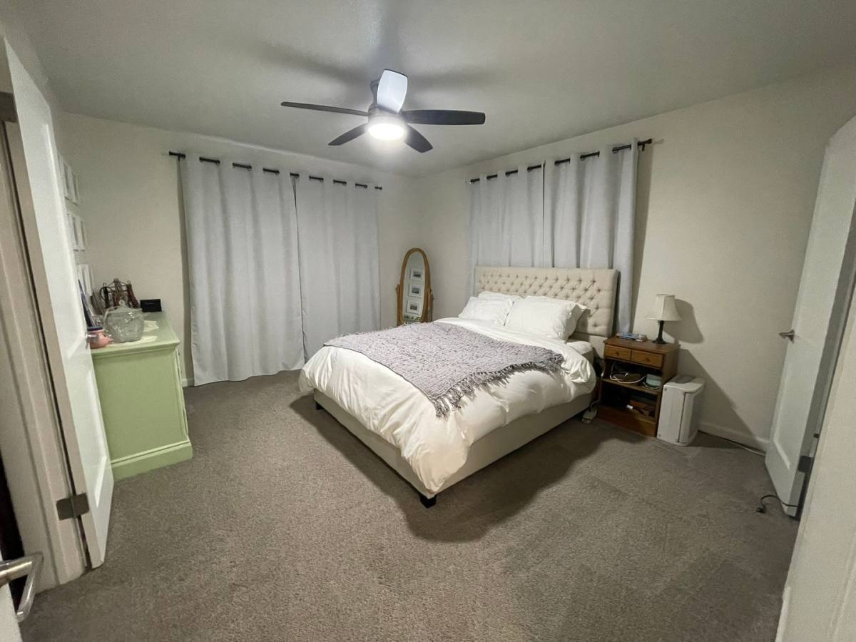 House for rent at 901 N Revere St, Aurora, CO 80011