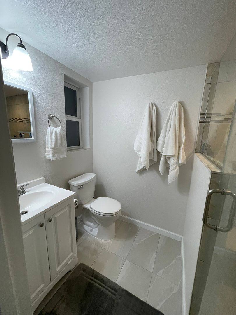 House for rent at 901 N Revere St, Aurora, CO 80011
