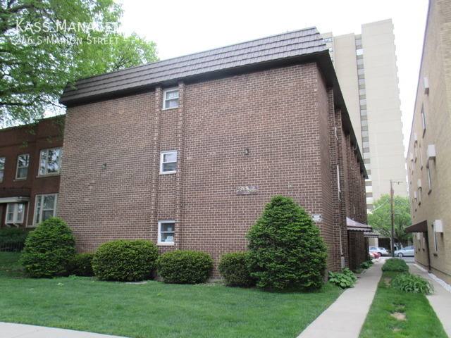 Apartment for rent at 246 S Marion St #1C, Oak Park, IL 60302