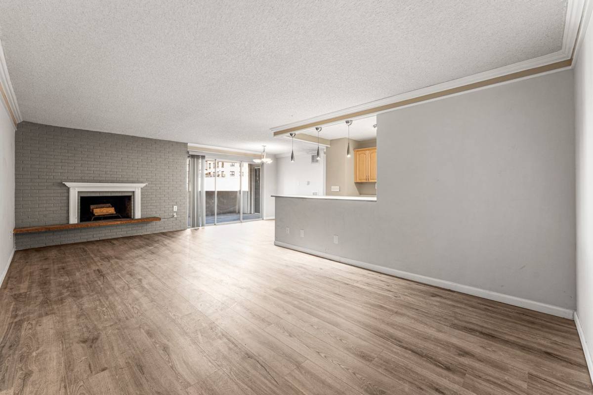 Condo for rent at 2 Adams St, Denver, CO 80206