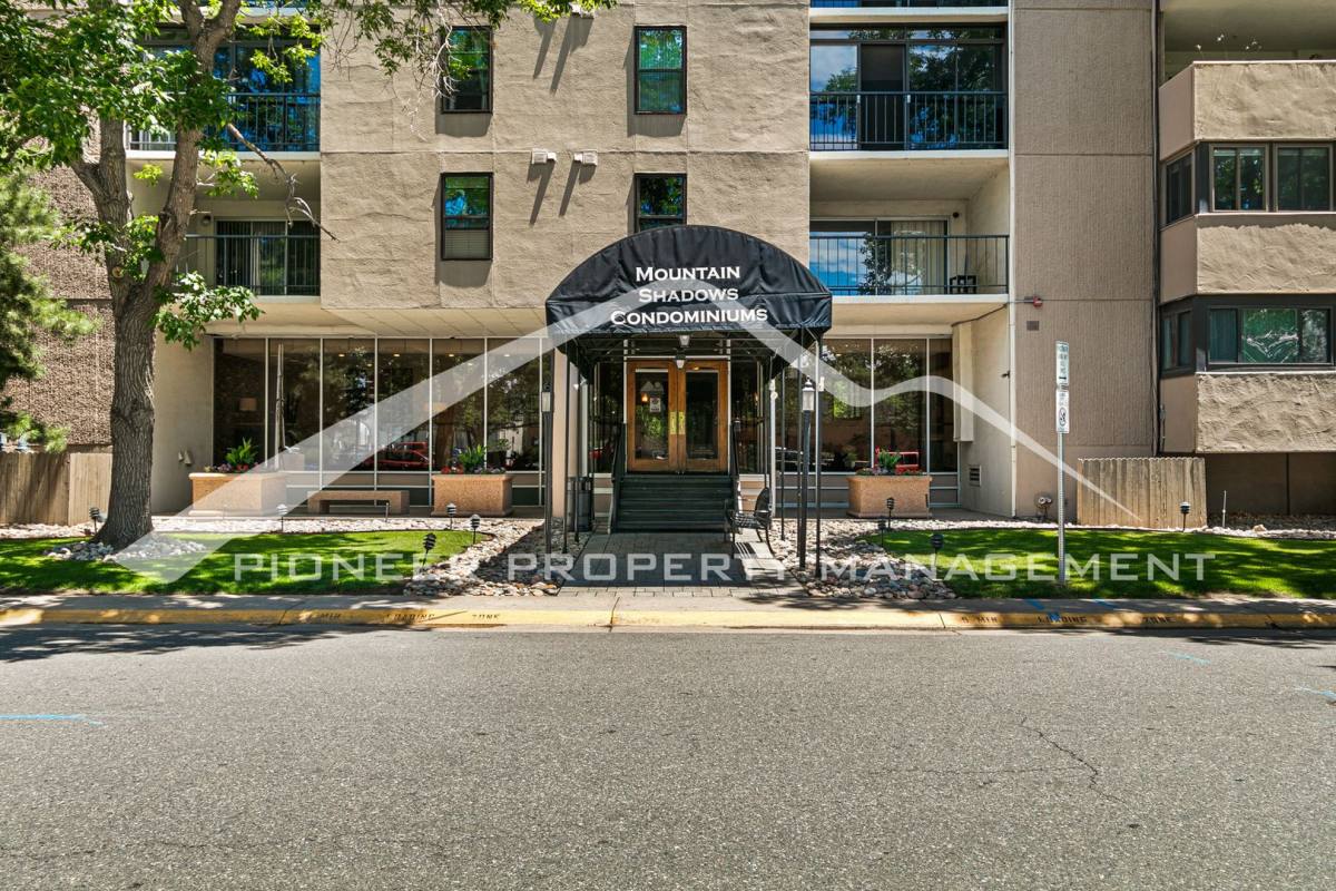 Condo for rent at 2 Adams St, Denver, CO 80206