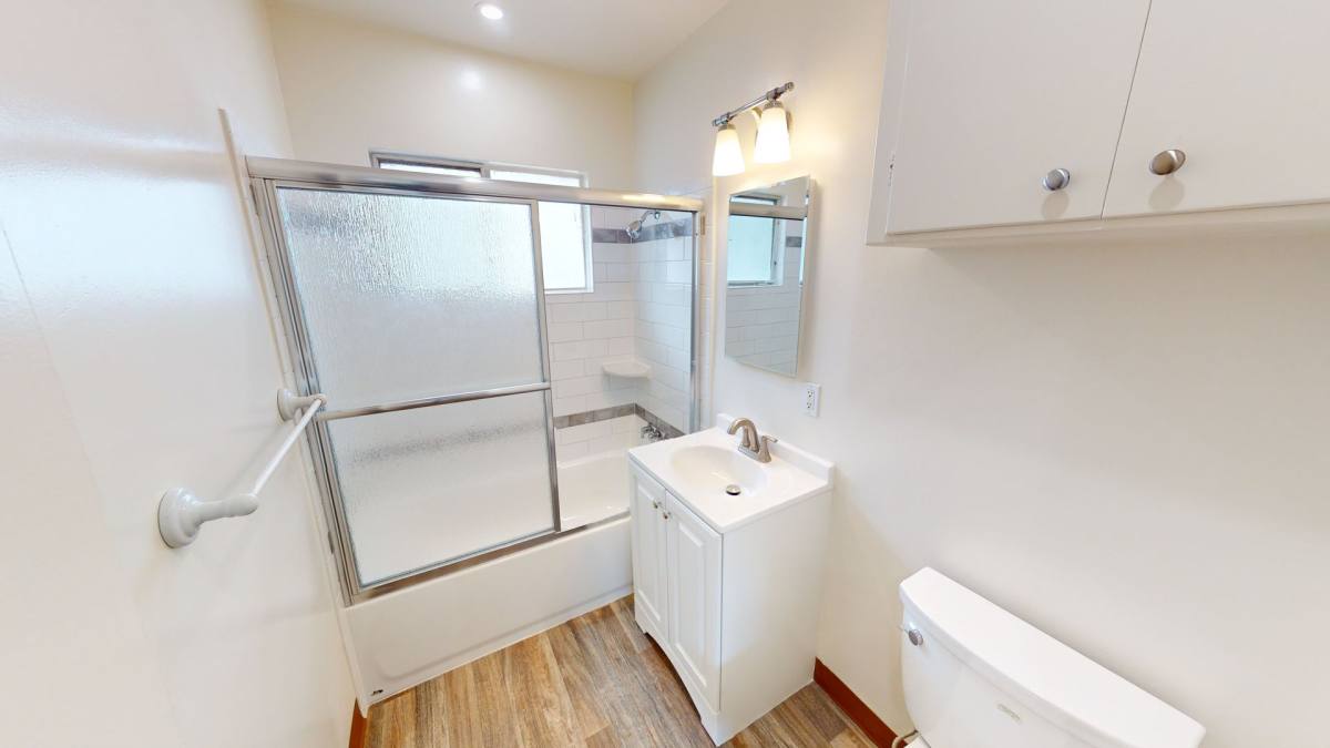 Apartment for rent at 725 E Foothill Blvd, Monrovia, CA 91016