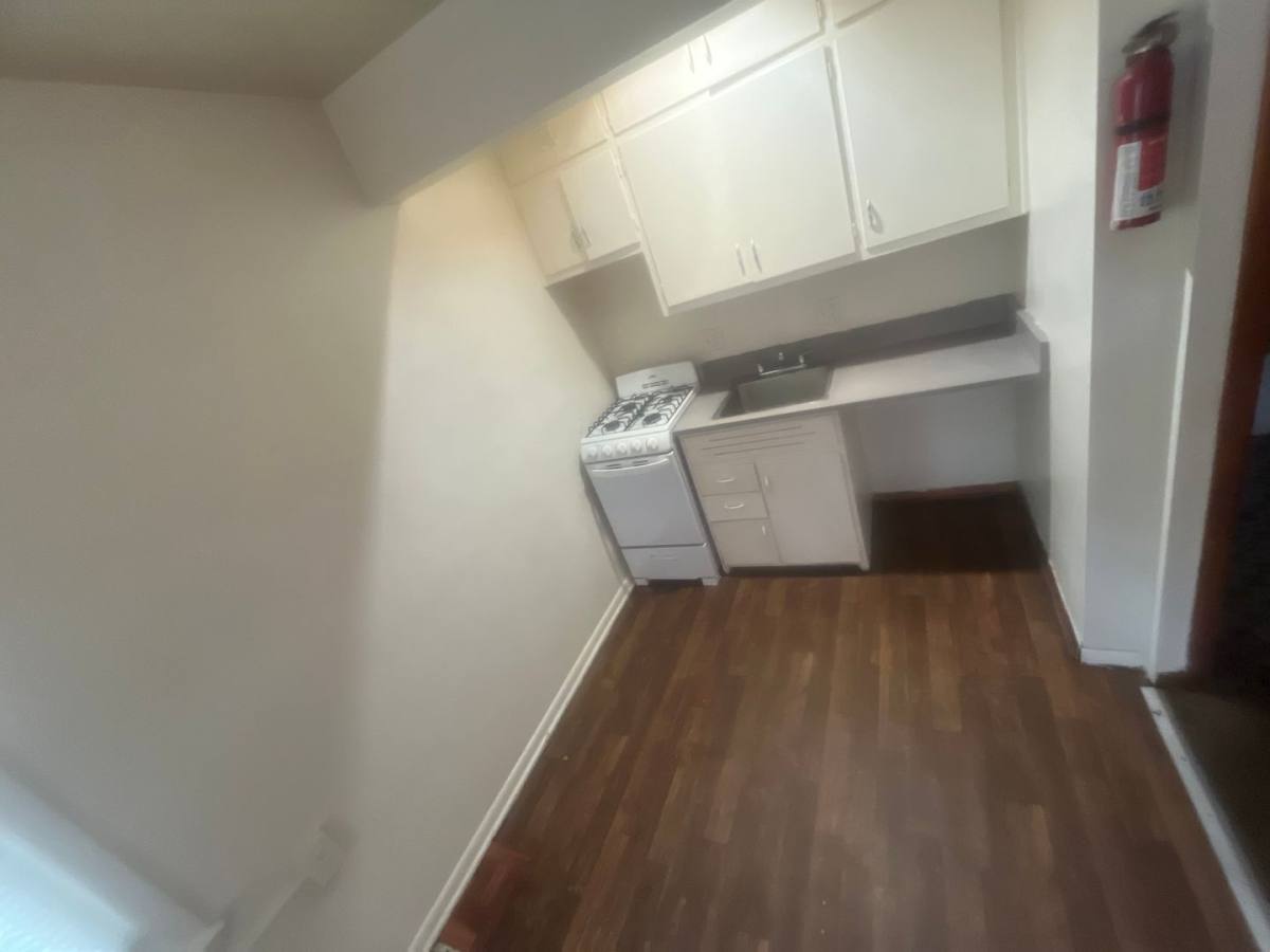 Apartment for rent at 3920 N 6th St, Milwaukee, WI 53212