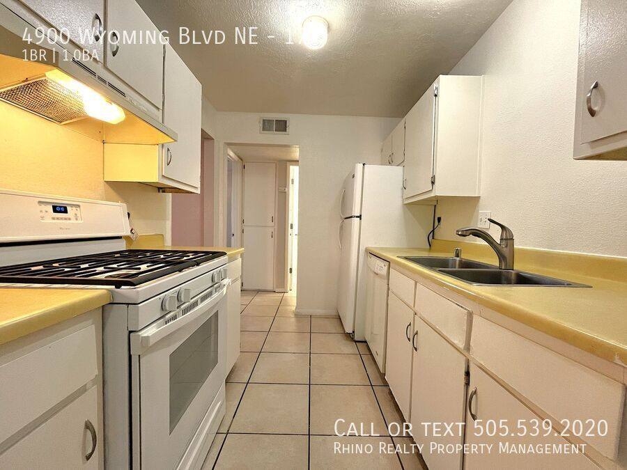Apartment for rent at 4900 Wyoming Blvd NE, Albuquerque, NM 87111