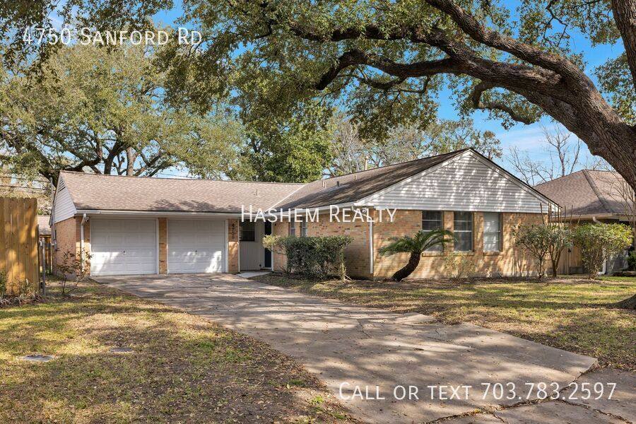 House for rent at 4750 Sanford Rd, Houston, TX 77035