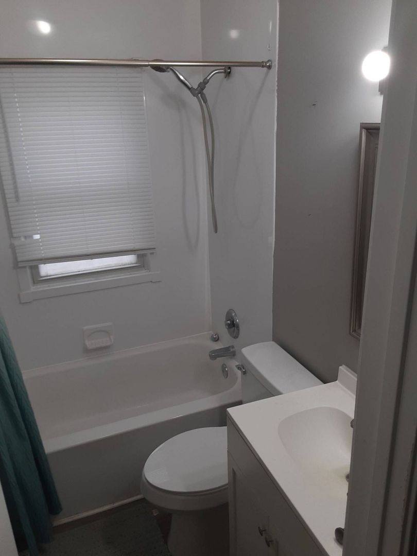 Apartment for rent at 1161 Lincoln Ave, Louisville, KY 40208