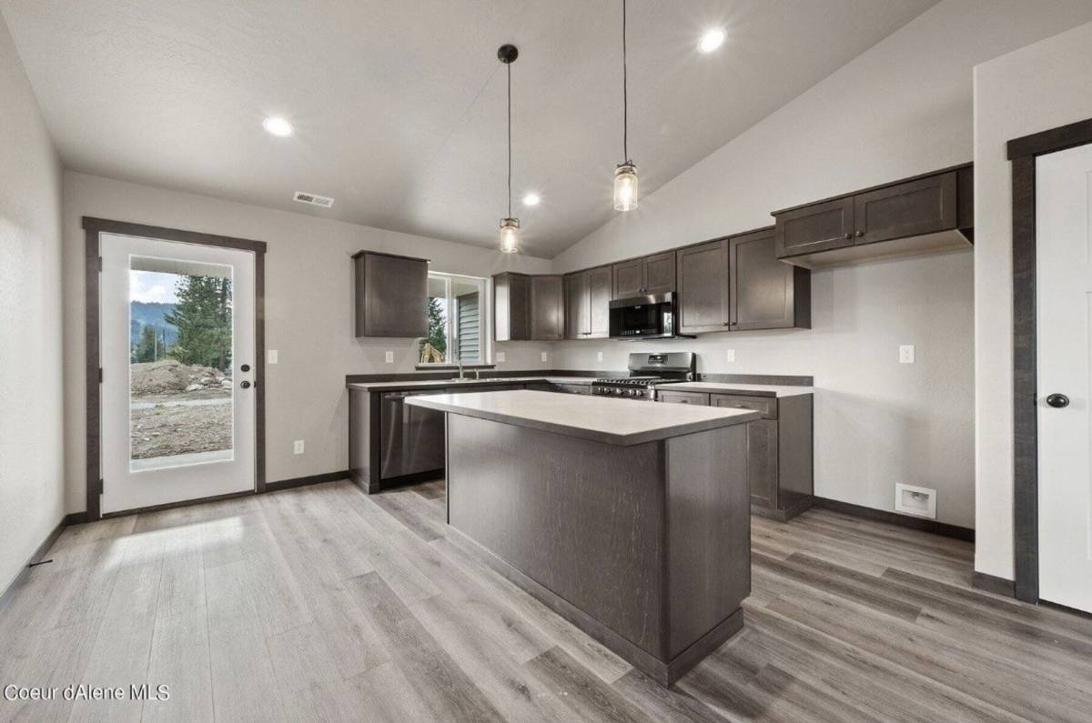 House for rent at 31815 N 9th Ave, Spirit Lake, ID 83869