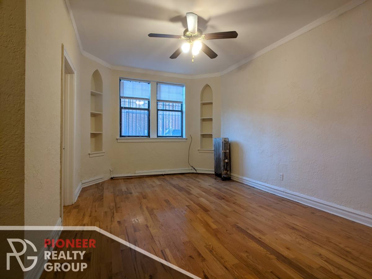 Apartment for rent at 4829 N Damen, Chicago, IL 60625