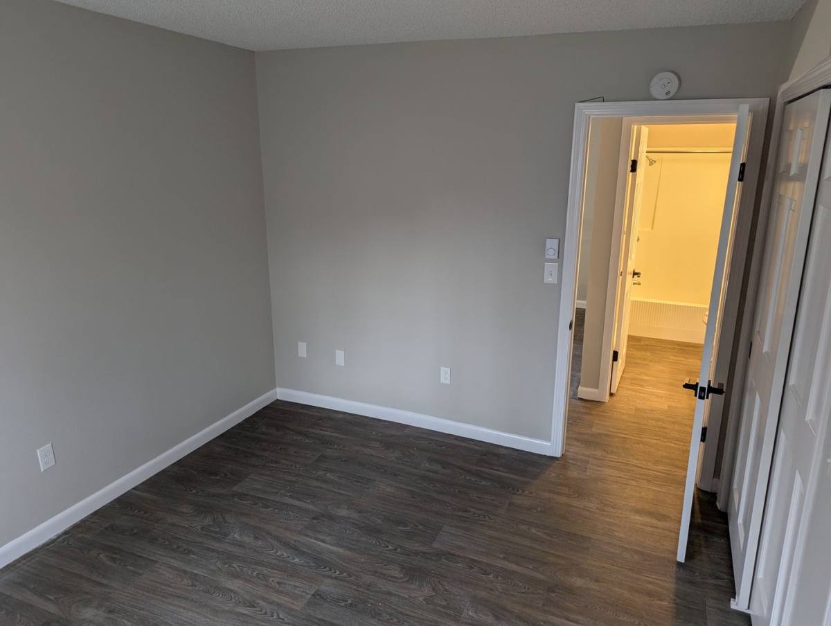 Apartment for rent at 172 Camden St, Rockland, ME 04841