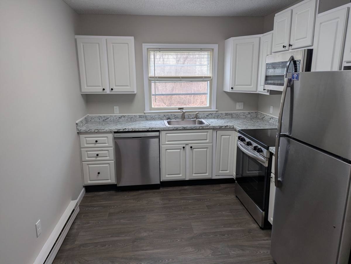 Apartment for rent at 172 Camden St, Rockland, ME 04841
