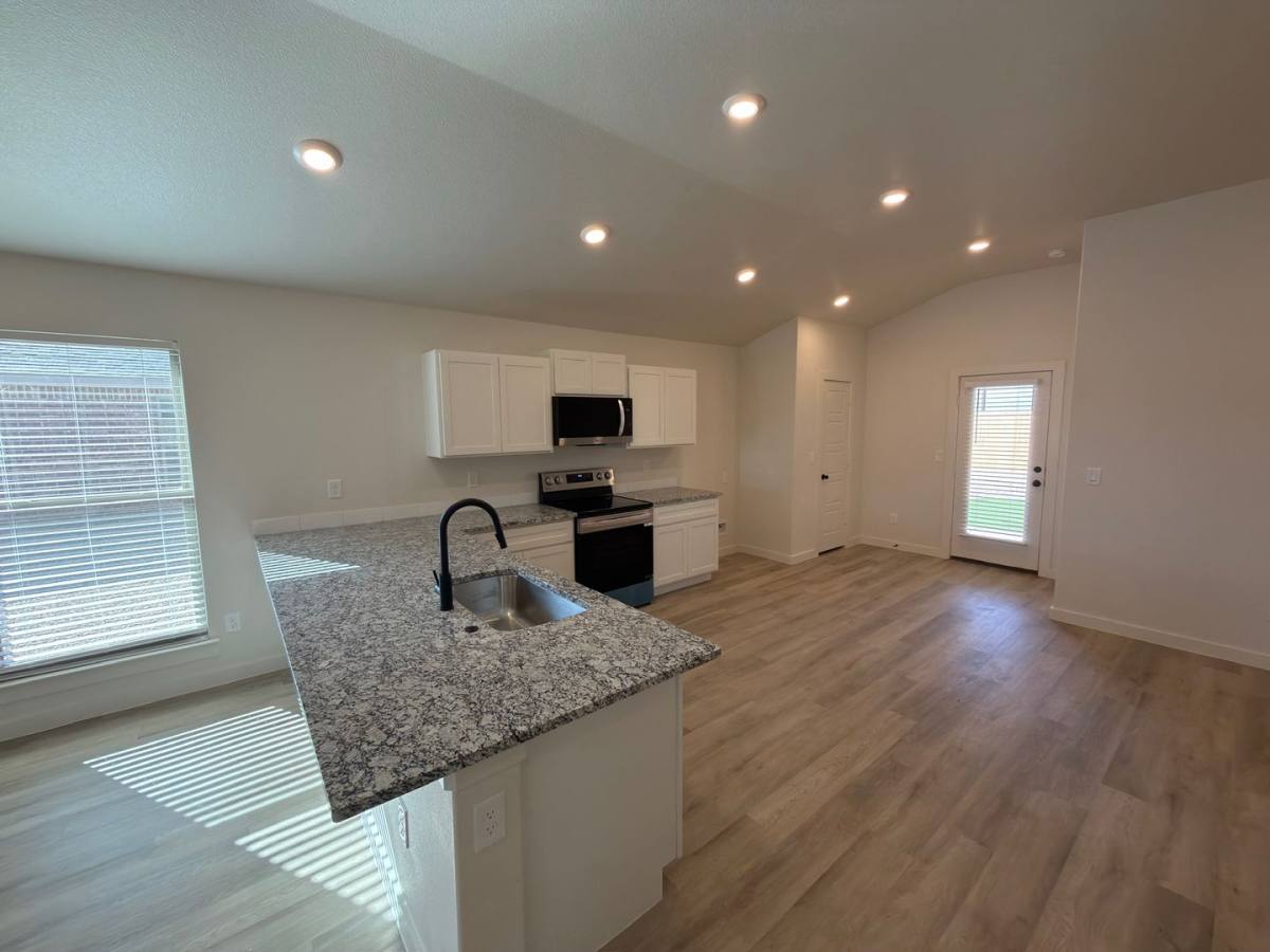 House for rent at 1209 Cottonwood Ave, Wolfforth, TX 79382