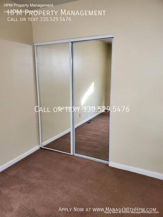 Apartment for rent at 2381 Newton St, Akron, OH 44305