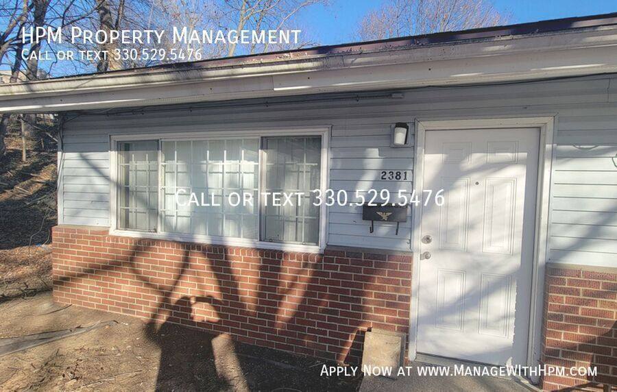 Apartment for rent at 2381 Newton St, Akron, OH 44305