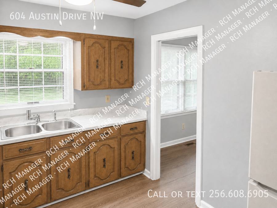 House for rent at 604 Austin Dr NW, Huntsville, AL 35805