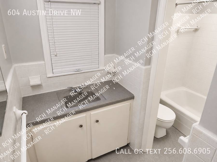 House for rent at 604 Austin Dr NW, Huntsville, AL 35805
