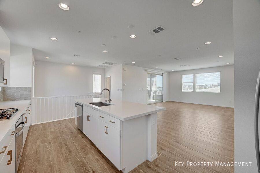House for rent at 11636 Fleet Wing Ave, Las Vegas, NV 89138