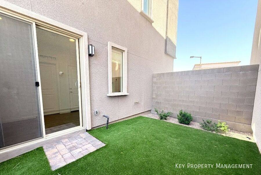 House for rent at 11636 Fleet Wing Ave, Las Vegas, NV 89138