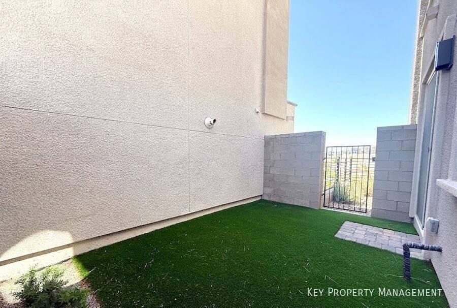 House for rent at 11636 Fleet Wing Ave, Las Vegas, NV 89138